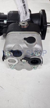 240100389379 - Компрессор YTO ELG1604 (S00021431+06)