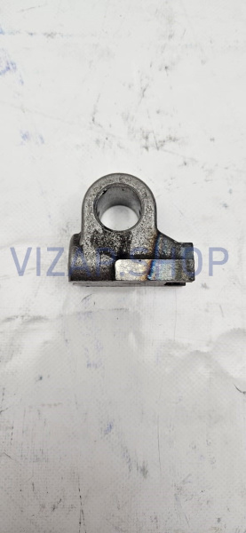 3309-1702095-10 - Головка штока КПП ГАЗ-3309,3310 Валдай 1-й передачи и заднего хода 5-ст. КПП от Интернет-Магазина vizap.shop