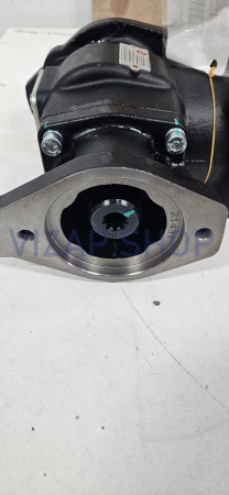 240100389379 - Компрессор YTO ELG1604 (S00021431+06)