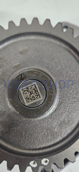 240100246390 - Насос масляный YTO NLX1024 (4NCZL.410000)