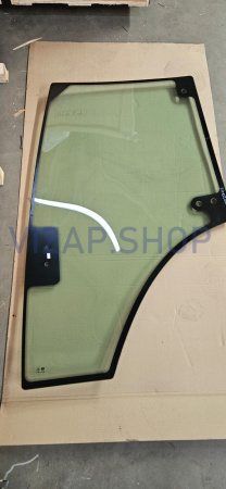 240100258412 - Стекло двери YTO NLХ804,NLX1024 правой