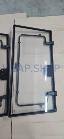 240100322051 - Стекло заднее YTO NLX804 (700.45.017H)